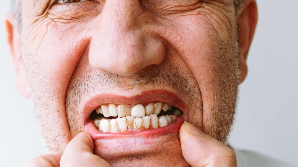 How Drinking Coffee Can Affect Your Teeth