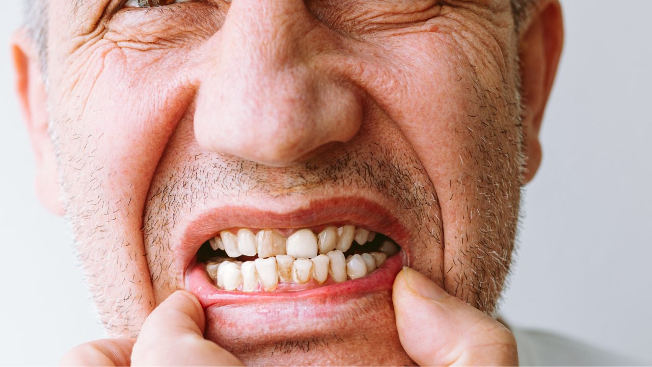 How Drinking Coffee Can Affect Your Teeth