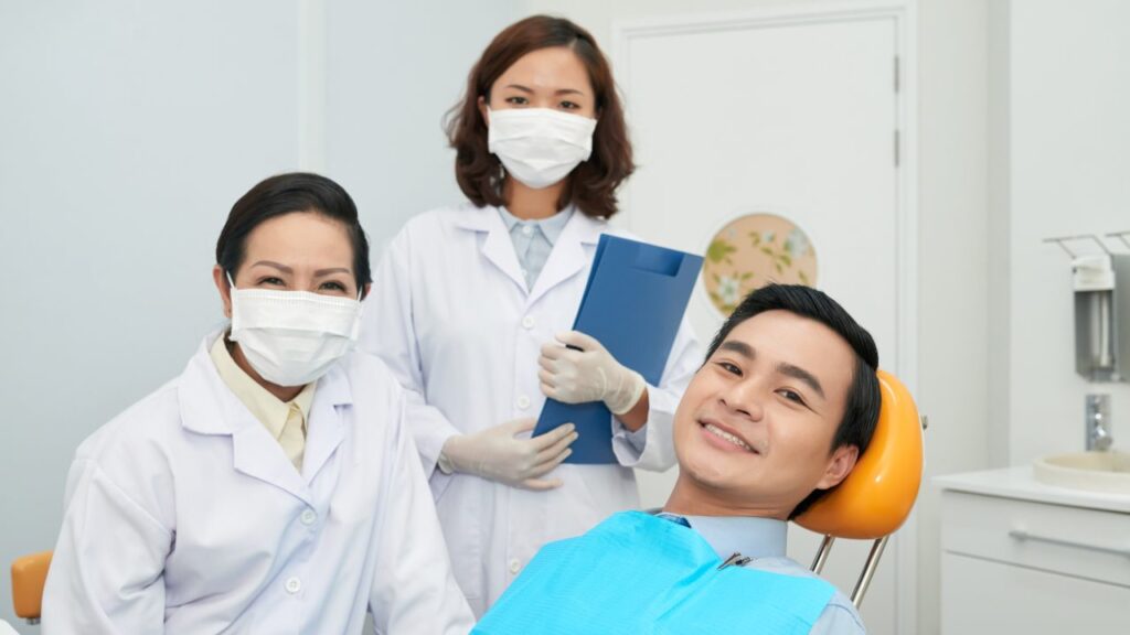 Teeth Whitening Treatment A Simple Way to Boost Your Confidence