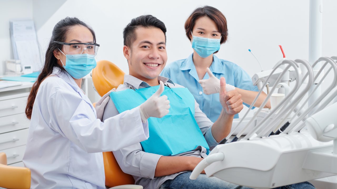 What You Need to Know About All on Four Dental Implants