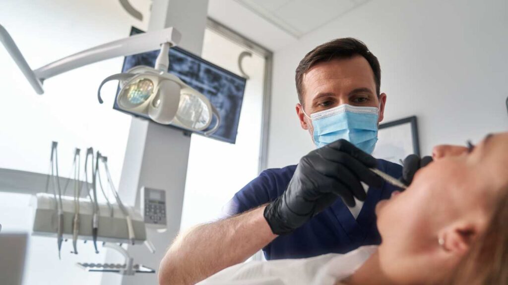 Discover the Best Custom Denture Service in Huntersville