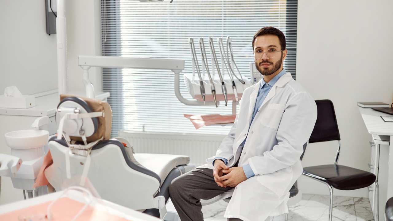 Veneers & Bonding Services That Transform Your Appearance