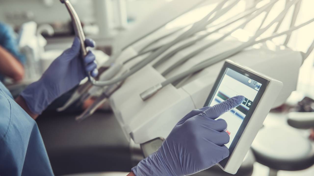 How Dental Technology Can Improve Your Results